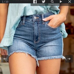 Judy blue shorts